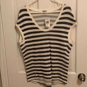 NWT Froxx Top